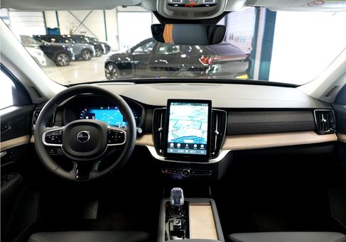 Volvo XC90, 2025 2
