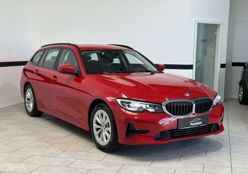 BMW 318, 2022