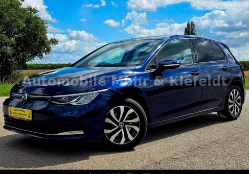 Volkswagen Golf, 2022