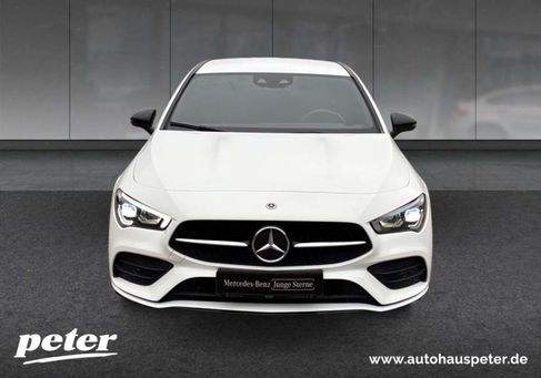 Mercedes-Benz CLA 200, 2021