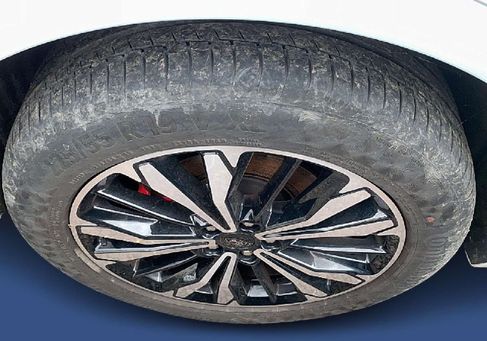 Ford Kuga, 2022