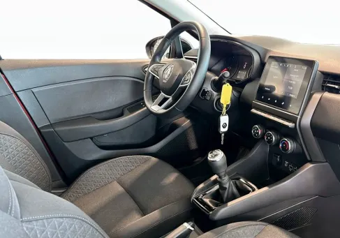 Renault Clio, 2023 3