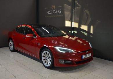 Tesla Model S, 2018