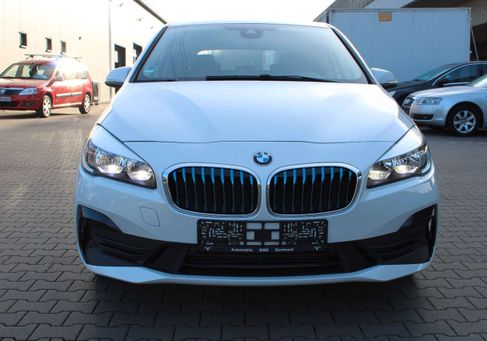BMW 225, 2018