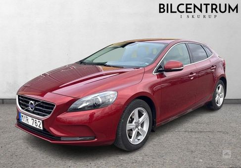 Volvo V40, 2013