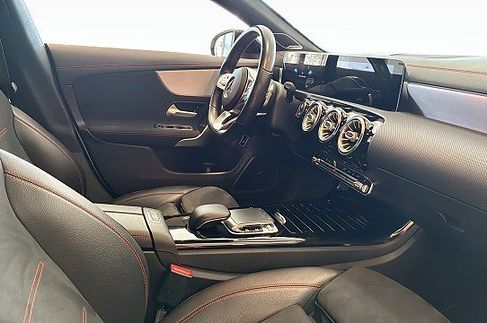 Mercedes-Benz CLA 200 Shooting Brake, 2020