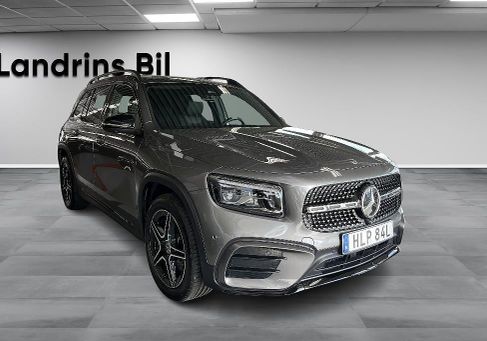 Mercedes-Benz GLB 200, 2026