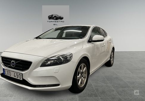 Volvo V40, 2013