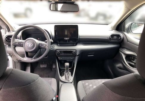 Toyota Yaris, 2025