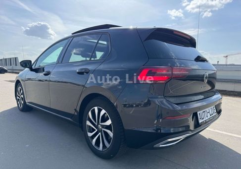 Volkswagen Golf, 2023