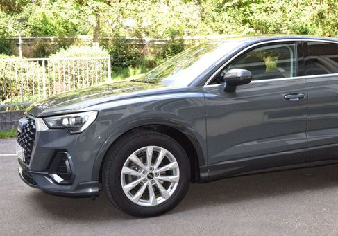 Audi Q3, 2023 2