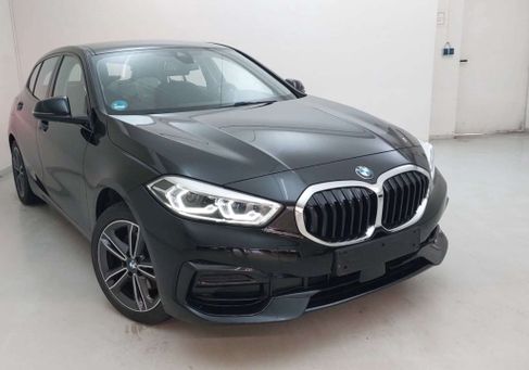 BMW 118, 2023