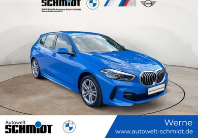 BMW 118, 2021