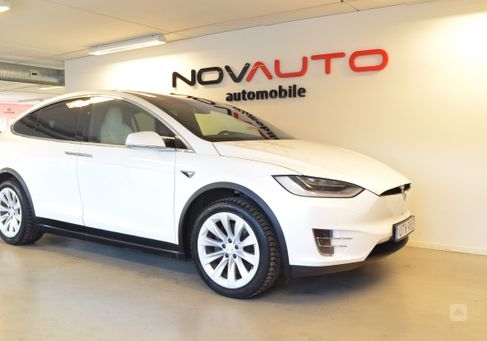 Tesla Model X, 2021