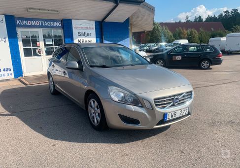 Volvo V60, 2012