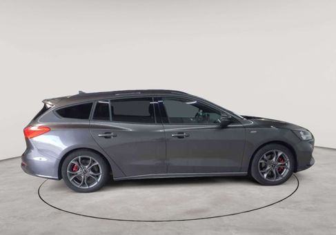 Ford Focus, 2022