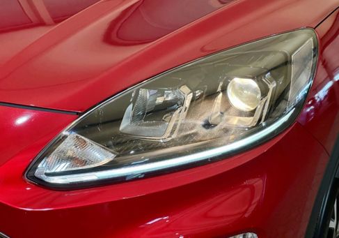 Ford Kuga, 2021