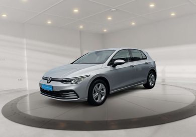 Volkswagen Golf, 2023