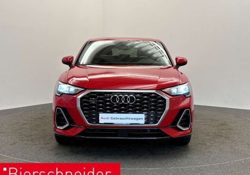 Audi Q3, 2021