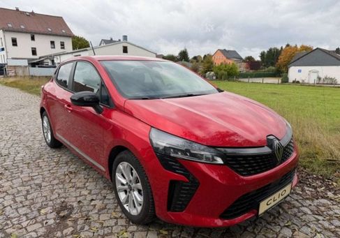 Renault Clio, 2024