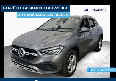 Mercedes-Benz GLA 180, 2023