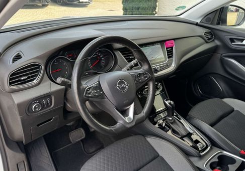 Opel Grandland X, 2021 3