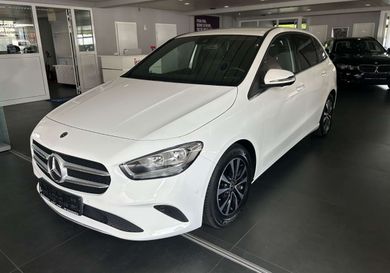 Mercedes-Benz B 200, 2021