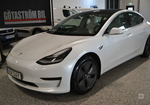 Tesla Model 3, 2020