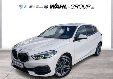 BMW 120, 2022