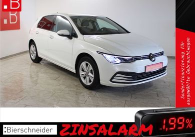 Volkswagen Golf, 2024