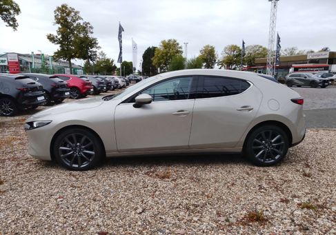 Mazda 3, 2025 2