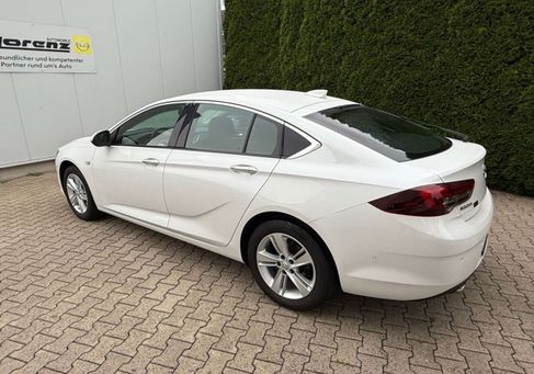Opel Insignia, 2018 3
