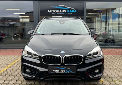 BMW 218, 2018