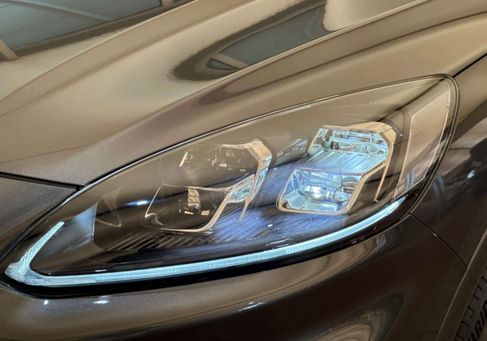 Ford Kuga, 2022