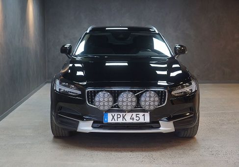Volvo V90 Cross Country, 2019