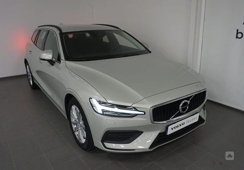 Volvo V60, 2022