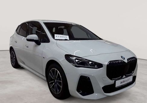 BMW 220, 2023 2
