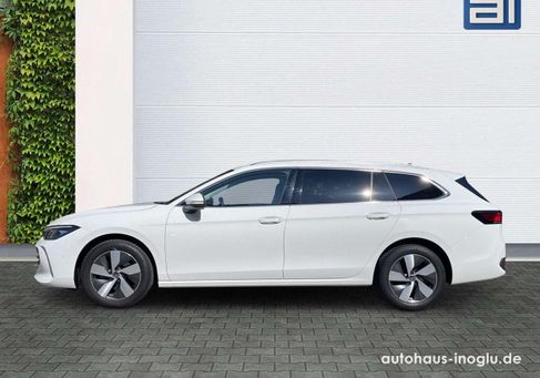 Volkswagen Passat, 2025