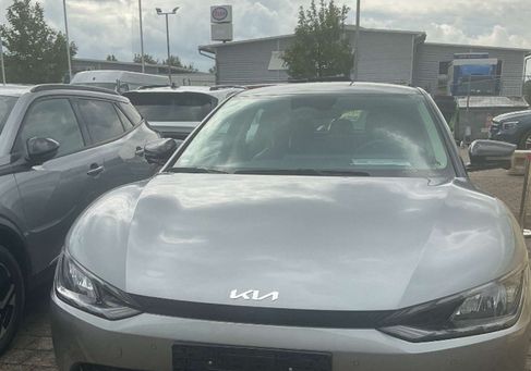 Kia EV6, 2023 3