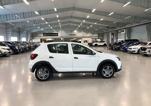 Dacia Sandero Stepway, 2020