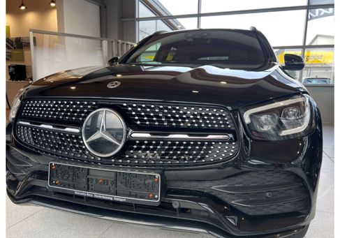 Mercedes-Benz GLC 300, 2021