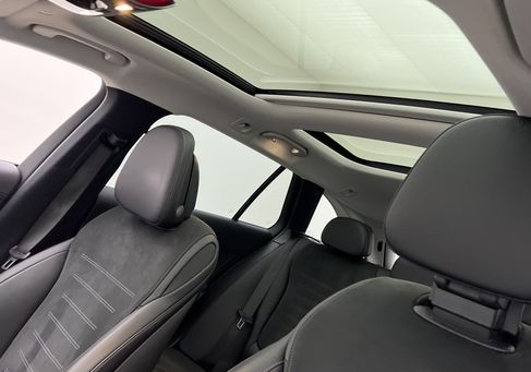 Mercedes-Benz C 200, 2022