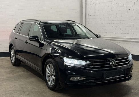 Volkswagen Passat Variant, 2023 2