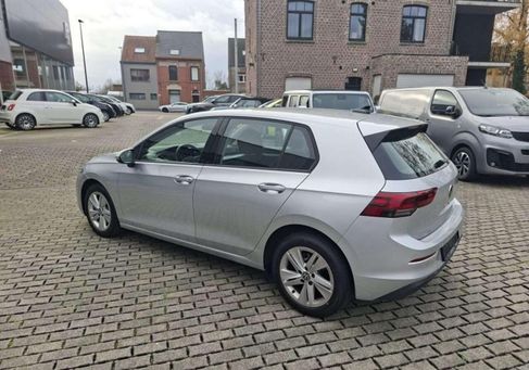 Volkswagen Golf, 2024 3