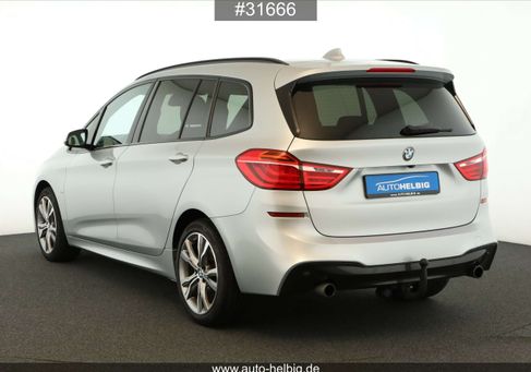 BMW 220, 2018
