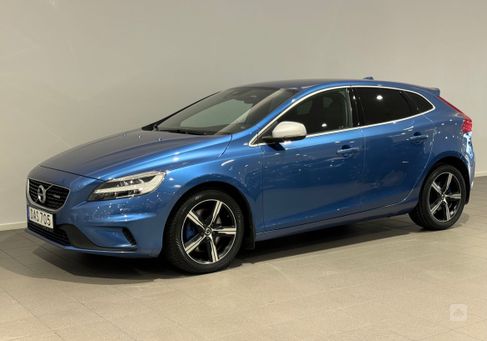 Volvo V40, 2018