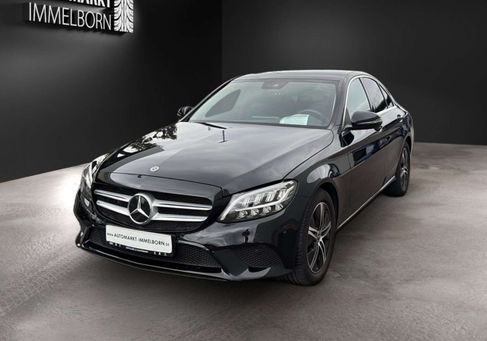 Mercedes-Benz C 300, 2021