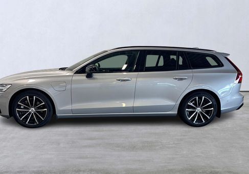 Volvo V60, 2025