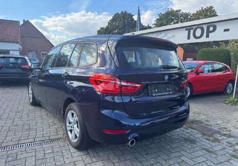 BMW 216, 2019