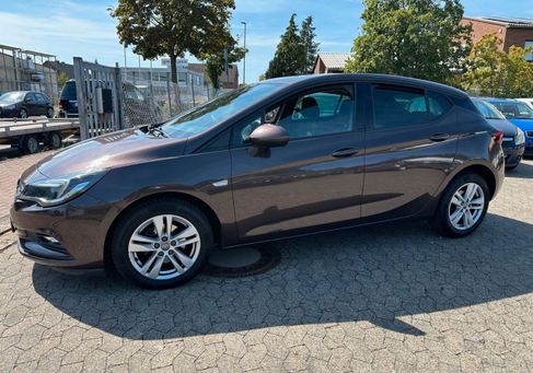 Opel Astra, 2018